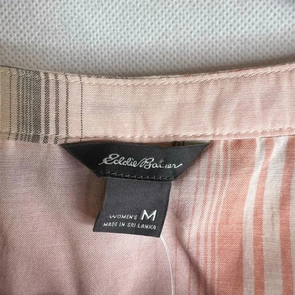 Eddie‎ Bauer NWT Vneck Long Sleeve Cotton Blend Plaid Shirt Size Medium - Picture 6 of 9